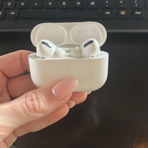 AirPod Pro (2nd Gen)